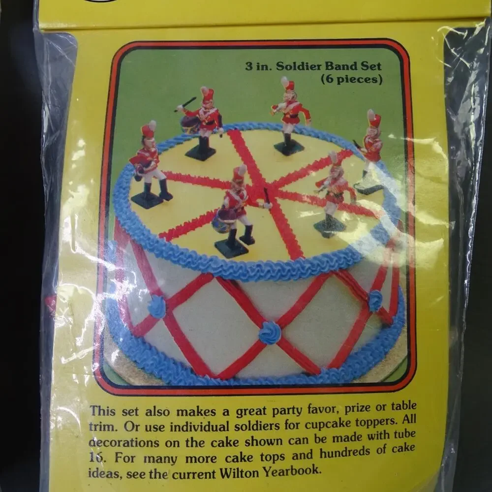 Lot of 3 Vintage Wilton Cake Tops Snow White Teepee Toy Soldiers Sealed